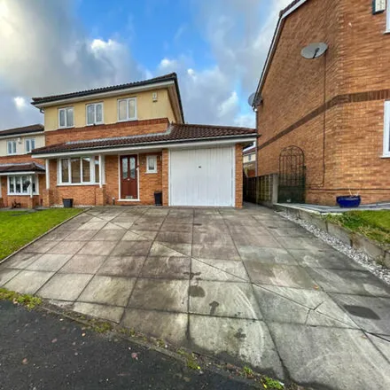 Buy this 4 bed house on Kentsford Drive in Radcliffe, M26 3XB