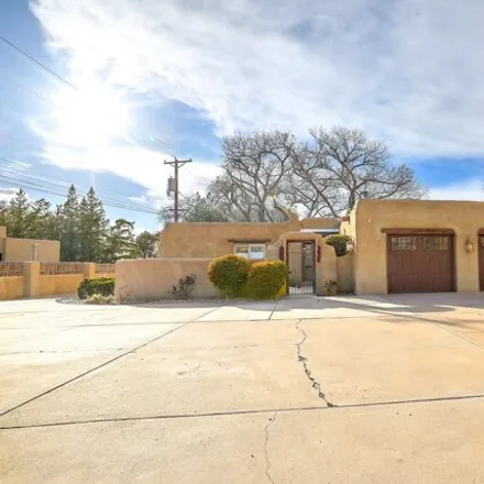 Image 1 - 908 Green Valley Road Northwest, Los Ranchos de Albuquerque, Bernalillo County, NM 87107, USA - House for sale
