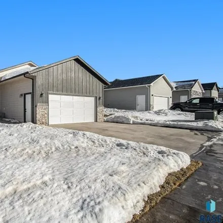 Buy this 2 bed house on 1852 East 70th Street North in Sioux Falls, SD 57104