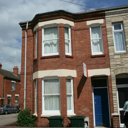 Rent this studio apartment on 1 Grantham Street in Coventry, CV2 4FQ