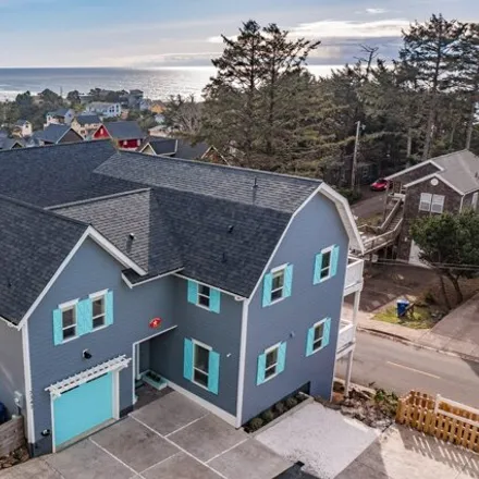 Buy this 4 bed house on 501 Southwest 24th Drive in Lincoln City, OR 97367