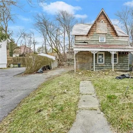 Buy this 4 bed house on 139 Bedford Road in Village of Pleasantville, NY 10570