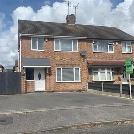 Buy this 3 bed duplex on Westville Drive in Hucknall, NG15 6GQ