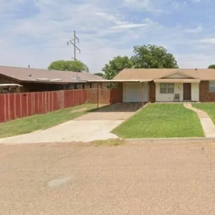 Buy this 3 bed house on 629 8th Street in Farwell, Parmer County