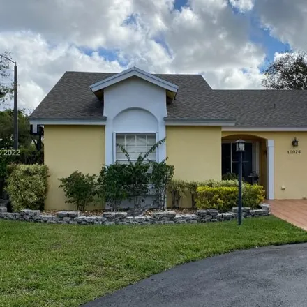 Rent this 3 bed house on 10026 Northwest 51st Terrace in Doral, FL 33178