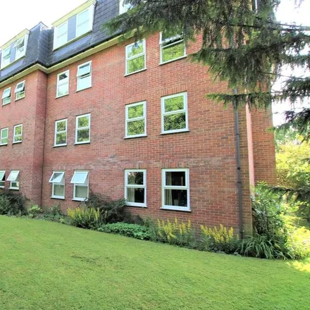 Rent this 1 bed apartment on 26 in 28 Kendrick Road, Reading