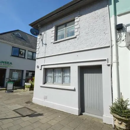 Rent this 2 bed townhouse on Savers in High Street, Cowbridge