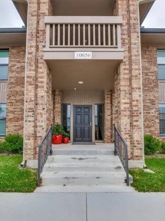 Buy this 2 bed condo on 10761 Villager Road in Meaders, Dallas