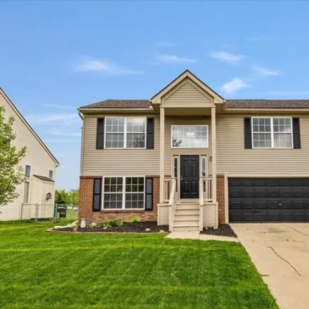 Buy this 3 bed house on 7204 Royal Troon Drive in Ypsilanti Charter Township, MI 48197