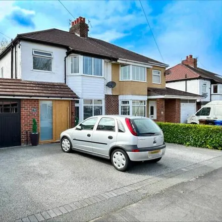 Buy this 3 bed duplex on Meadway Road in Cheadle Hulme, SK8 5PB