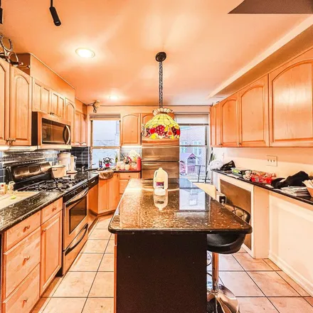 Rent this 3 bed apartment on 284 South 9th Street in New York, NY 11211