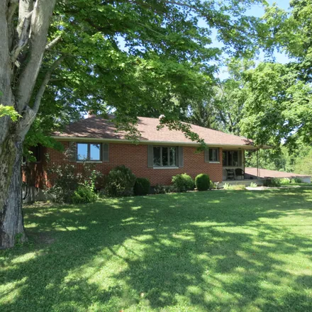 Buy this 3 bed house on 631 Doorley Road in Sidney, OH 45365