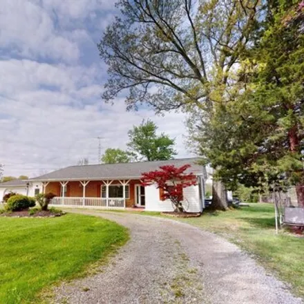 Buy this 5 bed house on 5623 County Road 25 North in Harper, Rushcreek Township