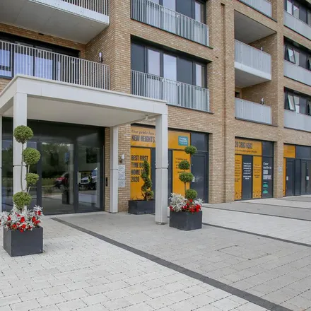 Rent this 1 bed apartment on Lakeside Drive in London, NW10 7GP
