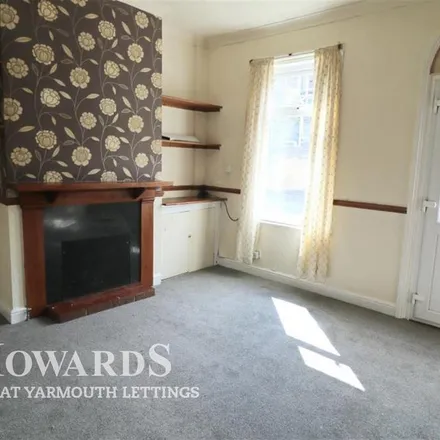 Rent this 2 bed townhouse on Colonel H in 130 Nelson Road Central, Gorleston-on-Sea
