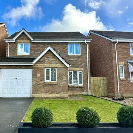 Buy this 4 bed house on unnamed road in Rhoose, CF62 3LP