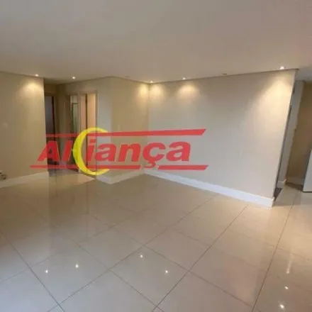 Rent this 3 bed apartment on Rua Doutor Miguel Vieira Ferreira in Centro, Guarulhos - SP