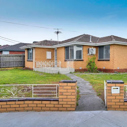 Rent this 3 bed house on 49 Bellarine Drive in Lalor VIC 3075, Australia