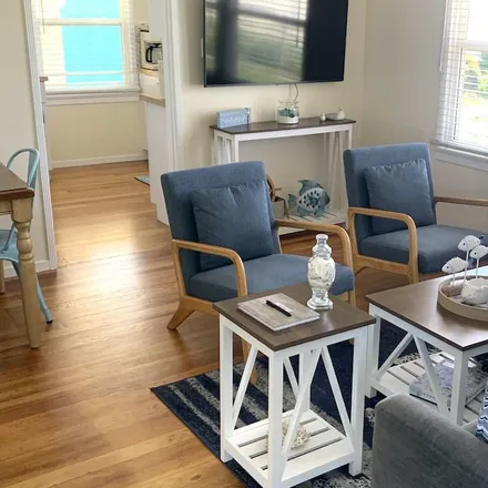 Rent this 3 bed condo on Morro Bay in CA, 93442