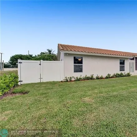 Image 2 - 5050 Northwest 3rd Avenue, Boca Raton, FL 33431, USA - House for rent