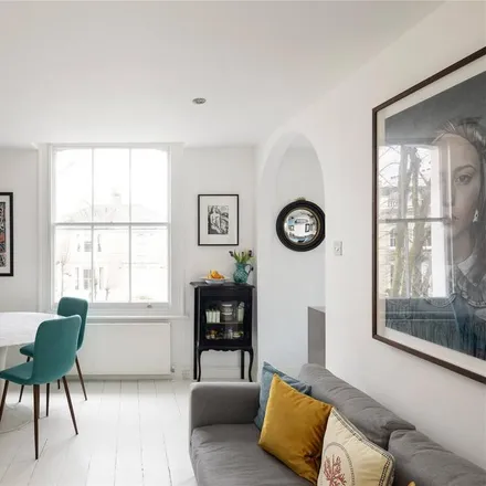 Image 3 - 66 Cambridge Gardens, London, W10 6HH, United Kingdom - Townhouse for rent