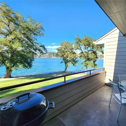 Buy this 2 bed apartment on Beach Court in Chelan County, WA 98831