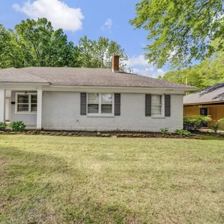 Buy this 3 bed house on 5037 New Castle Road in Memphis, TN 38117