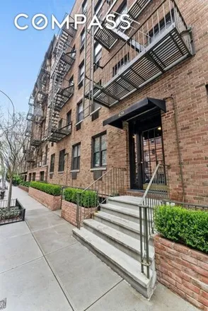 Image 8 - 429 West 24th Street, New York, NY 10001, USA - Apartment for sale