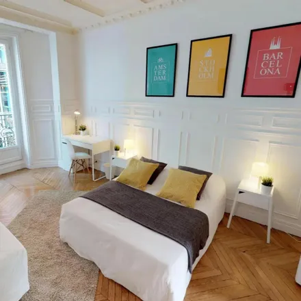 Image 2 - 24 Rue du Renard, 75004 Paris, France - Room for rent