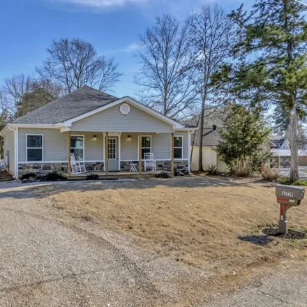 Buy this 3 bed house on Majestic Shores Road in Hart County, GA 29623