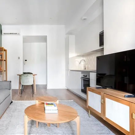 Rent this 1 bed apartment on 08007 Barcelona