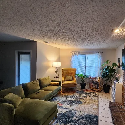 Rent this 1 bed room on 3220 Hyde Park Road in Pensacola, FL 32503