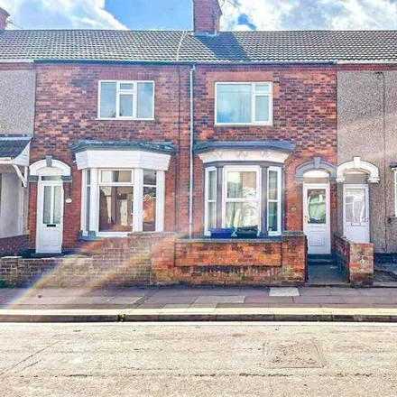 Buy this 4 bed townhouse on Patrick Street in Grimsby, DN32 0JG