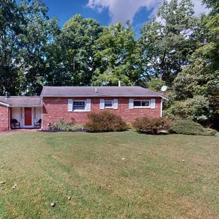 Buy this 2 bed house on 745 Norway Avenue in Huntington, WV 25705