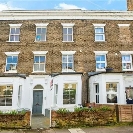 Buy this 2 bed apartment on Raynesford in 153 Battersea High Street, London