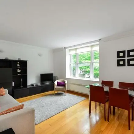 Rent this 3 bed apartment on 24 Vincent Square in London, SW1P 2NB