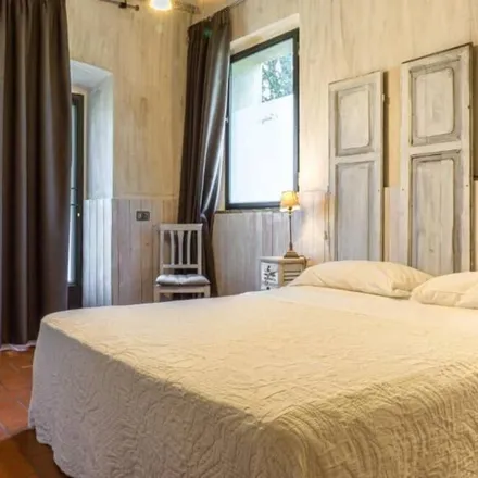 Rent this 1 bed apartment on San Gimignano in Via San Matteo, 53038 San Gimignano SI