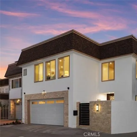 Buy this 5 bed house on 7 Senisa Way in Irvine, CA 92612