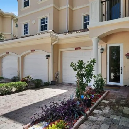 Image 1 - 12701 Southeast Old Cypress Drive, Martin County, FL 33455, USA - Townhouse for sale