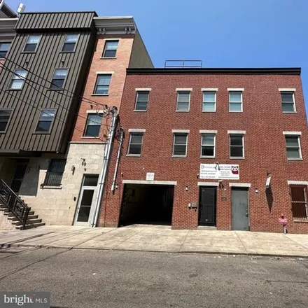 Buy this 12 bed house on 1502 North Carlisle Street in Philadelphia, PA 19121