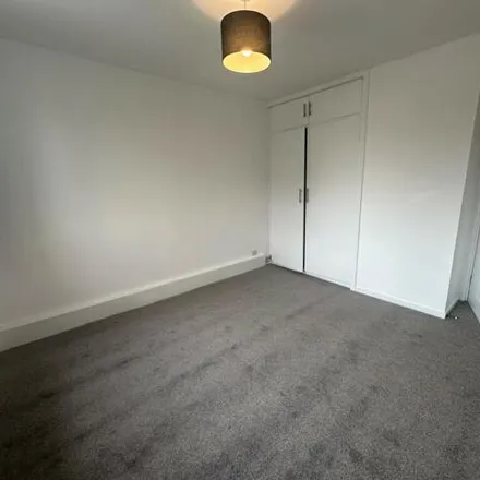 Image 4 - Brooklands, Brooklands Road / at Cloverley, Brooklands Road, Sale, M33 3QF, United Kingdom - Apartment for rent