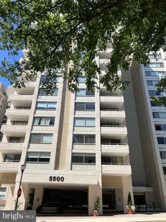 Image 2 - The Willoughby of Chevy Chase Condominium, North Building, 5500 Friendship Boulevard, Friendship Heights Village, Montgomery County, MD 20815, USA - Condo for sale