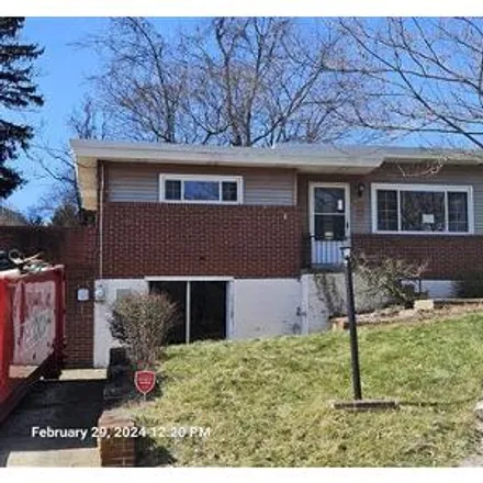 Buy this 2 bed house on 158 Wedgewood Drive in Highcliff, Ross Township