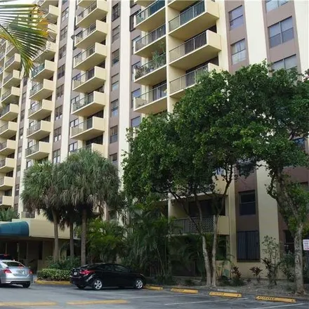 Image 7 - 1470 Northeast 123rd Street, North Miami, FL 33161, USA - Condo for rent