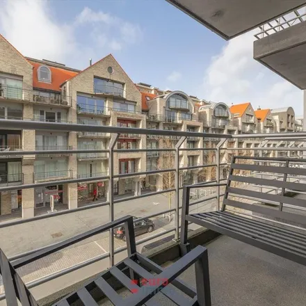 Rent this 1 bed apartment on Lombardsijdestraat 12 in 8620 Nieuwpoort, Belgium