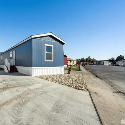 Buy this studio apartment on 22 Trailer Park Road in Layton, UT 84041