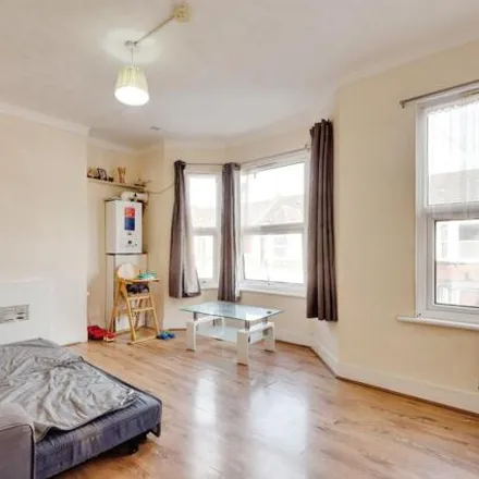 Buy this 2 bed apartment on Cobbold Road in Ealing, Great London