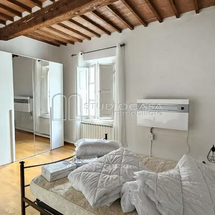 Rent this 3 bed apartment on Panificio del Tribunale in Via Giuseppe Giusti 22, 56127 Pisa PI
