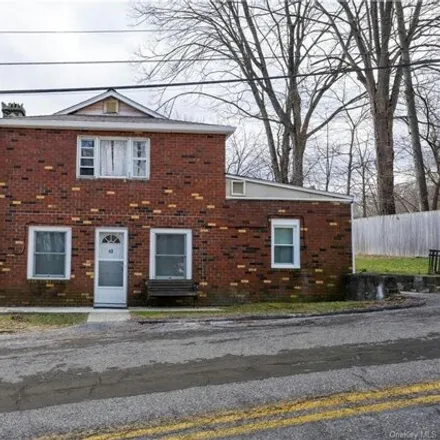 Rent this 3 bed house on 45 Morrissey Drive in Lake Peekskill, Putnam Valley