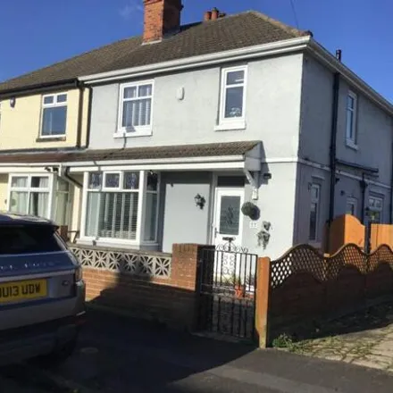 Buy this 3 bed duplex on Oliver Street in Cleethorpes, DN35 7QQ